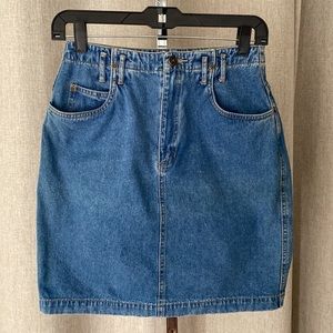 Vintage Liz Claiborne Denim skirt size 8 petite